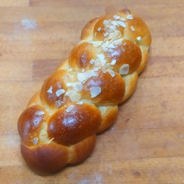 Πολίτικο τσουρέκι